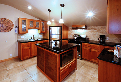 Kitchen in Su Casa Inn, a Moab bed and breakfast.